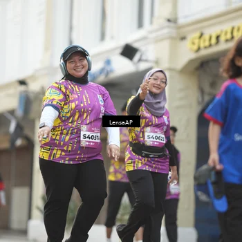 Runner Photo 5876047