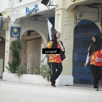 Runner Photo 5876055