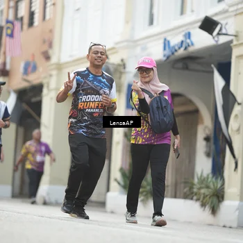 Runner Photo 5876056