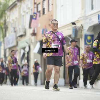 Runner Photo 5876065