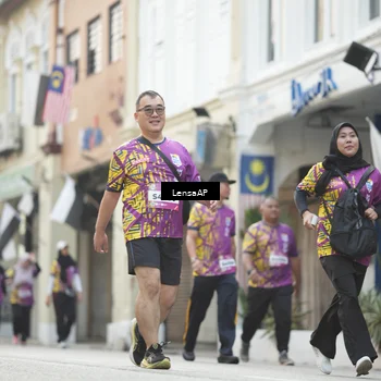 Runner Photo 5876073