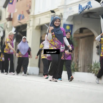 Runner Photo 5876083