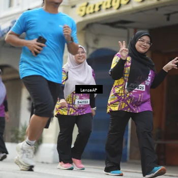 Runner Photo 5876099