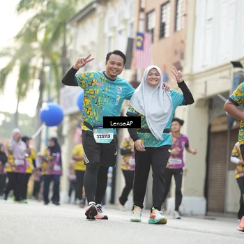 Runner Photo 5876102