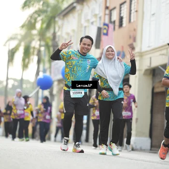 Runner Photo 5876103