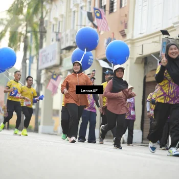 Runner Photo 5876125