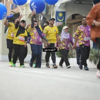 Runner Photo 5876132