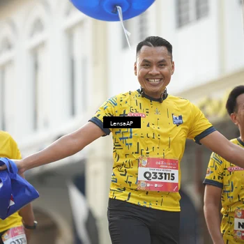 Runner Photo 5876176