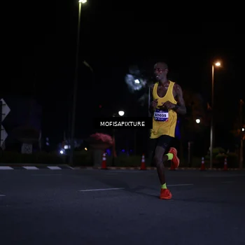 Runner Photo 5876203
