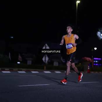 Runner Photo 5876206