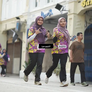 Runner Photo 5876245
