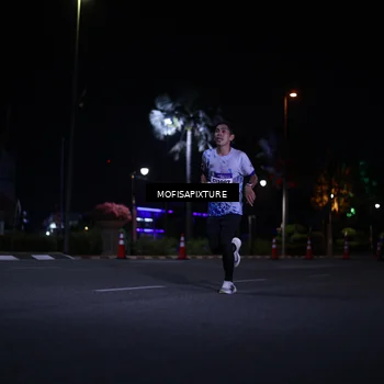 Runner Photo 5876265