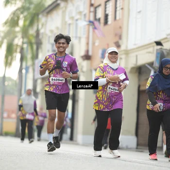 Runner Photo 5876267