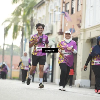 Runner Photo 5876271