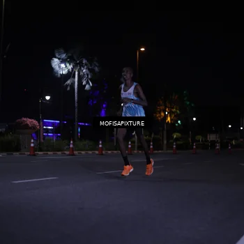 Runner Photo 5876275