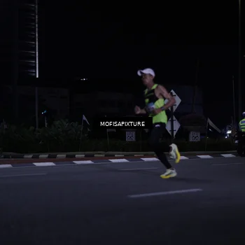 Runner Photo 5876306