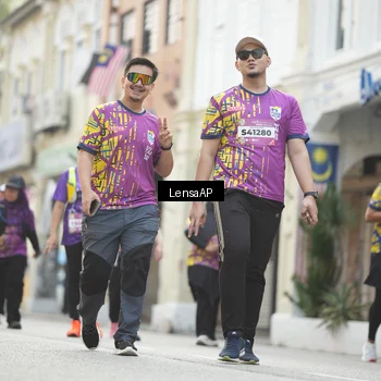 Runner Photo 5876312