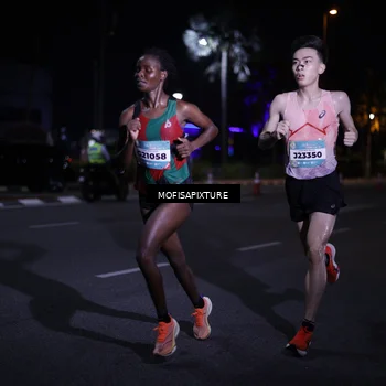Runner Photo 5876323