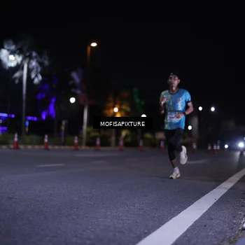 Runner Photo 5876329