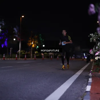 Runner Photo 5876330