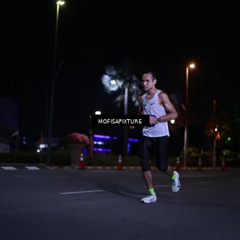 Runner Photo 5876351