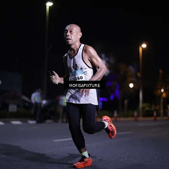 Runner Photo 5876374