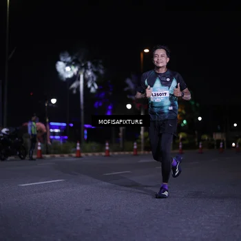 Runner Photo 5876375