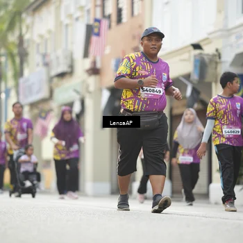 Runner Photo 5876389