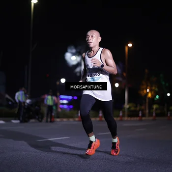 Runner Photo 5876397
