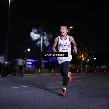 Runner Photo 5876402