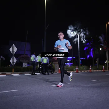 Runner Photo 5876421