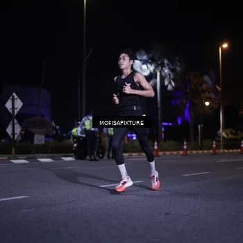 Runner Photo 5876428