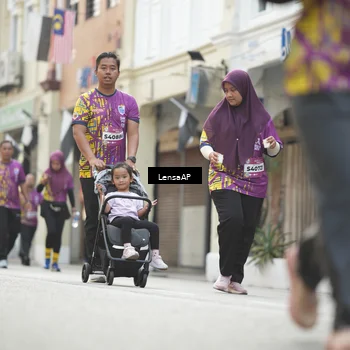 Runner Photo 5876431