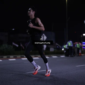 Runner Photo 5876434