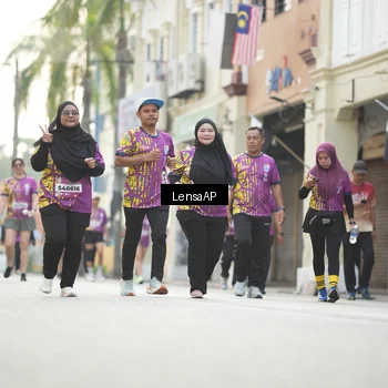Runner Photo 5876443