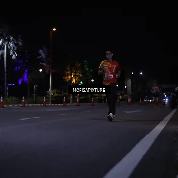 Runner Photo 5876459