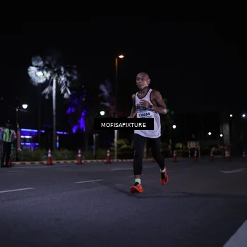 Runner Photo 5876509