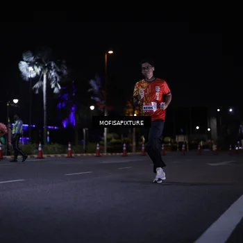 Runner Photo 5876525