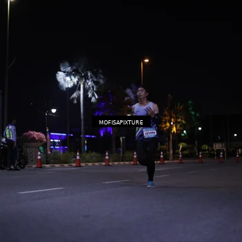 Runner Photo 5876537