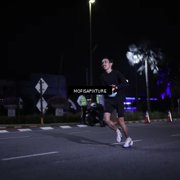 Runner Photo 5876570