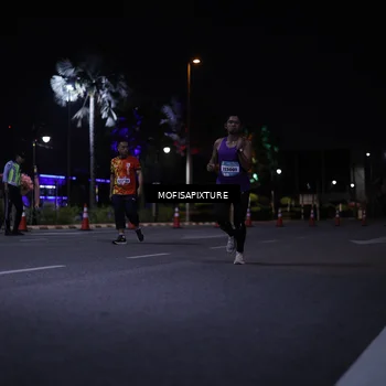 Runner Photo 5876590