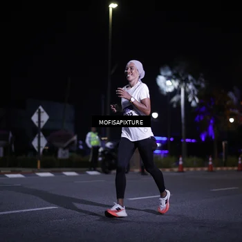 Runner Photo 5876610