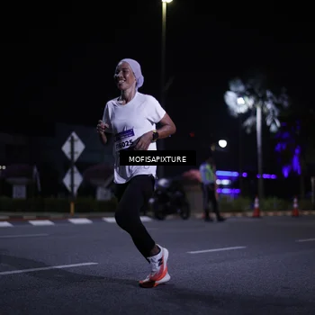 Runner Photo 5876615