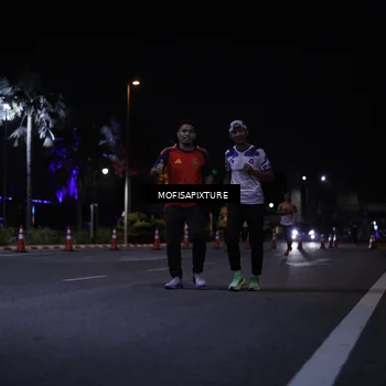 Runner Photo 5876667