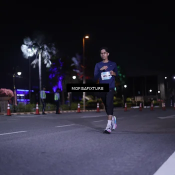 Runner Photo 5876701