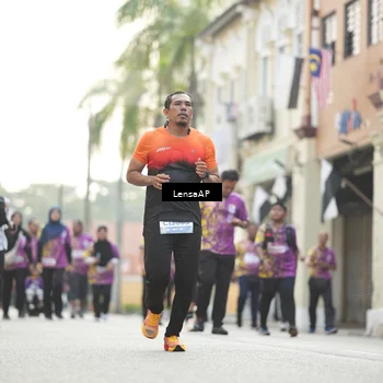 Runner Photo 5876729