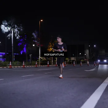 Runner Photo 5876735