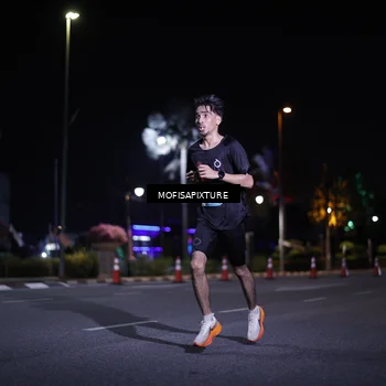 Runner Photo 5876742