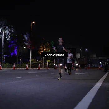 Runner Photo 5876745