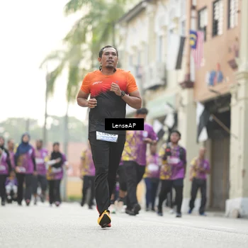 Runner Photo 5876754